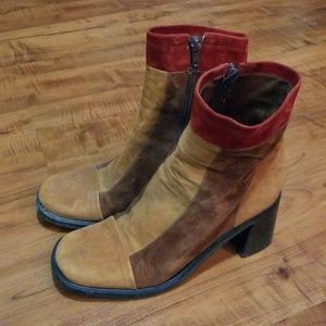 Vintage suede booties size 7